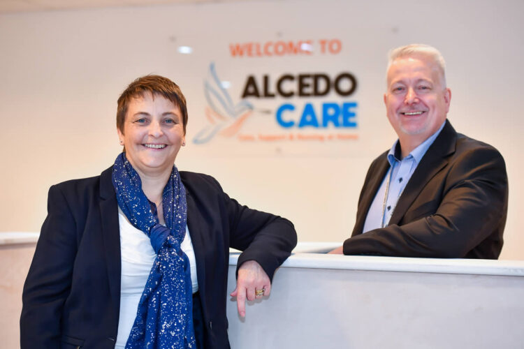 Jo and Andy Boardman – homecare.co.uk award Jo and Andy Boardman - homecare.co.uk award